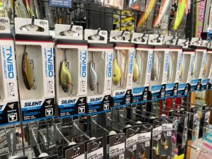 新入荷続々と！！