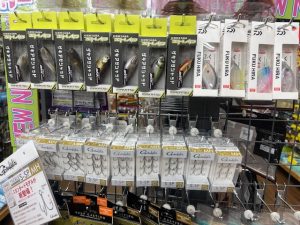 新入荷続々と！！