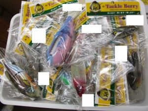 中古ﾌﾞﾗｯｸﾊﾞｽ入荷！！