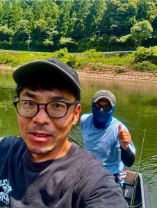 ブラックバス調査兵団