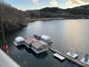 【秋田店】花山湖ワカサギドーム船へ！