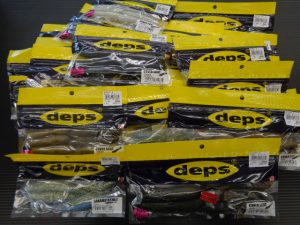 ワーム・ルアー・針や小物など大量に買取ました！