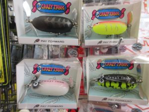 バス用　プラグ、入荷です。