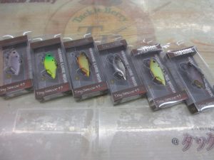 バス用プラグ＆ワーム　入荷しました！！