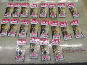 エリア用スプーン　限定カラー入荷しました！！