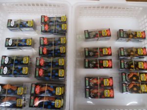 モカ・ウッサ　1091カラー入荷！