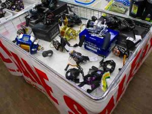 ★中古商品入荷情報★