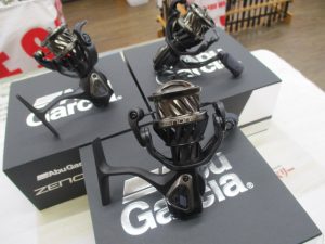 ゼノンＣＸ入荷！！！！