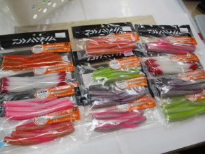 ミドルアッパー＆デスアダー入荷♪
