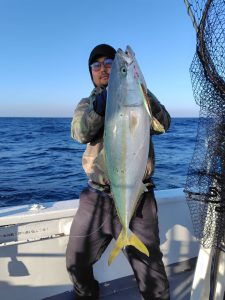 今年はワラサフィーバーな御前崎です…