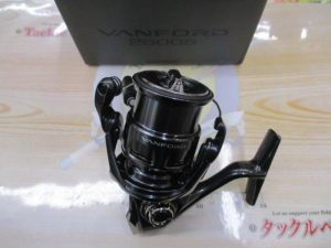 【TB横濱西口５番街店】24ｳﾞｧﾝﾌｫｰﾄﾞ 2500S　入荷【中古】
