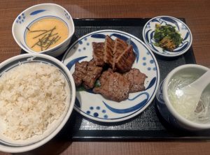 人生初ねぎしへ🍖✨