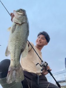 今年初の八郎潟釣行