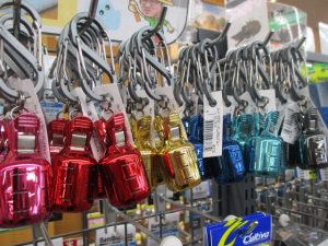 イカラビーナ・メタルカラー入荷☆
