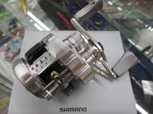 【入荷情報】26カルコンBFSリミテッド＆クランキーダーター50R!!!