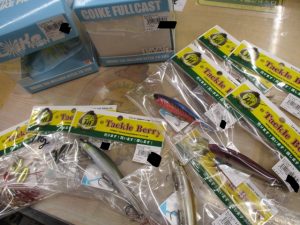 ☆明日から初売りセール！・中古ルアー、餌用品放流！☆