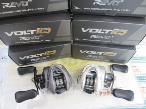 ★☆★アブ・レボ5ｘ＆ｓｘヴォルティックＨＧ、メガバス・ヤゴット3.5inch、ダイワ・スティーズ　クアットフォーゼ51ｍｍ、ティムコ・ステルスペッパー　70sfｰR、ピックアップ・オルター73S、バークレイ・スクリーミンチョッポ110、そして少なくなっていたパワーベイトシリーズの補充完了！！☆★☆