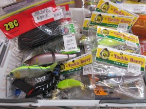 中古バス商品大量入荷情報！
