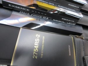 【新品】ﾜｰﾙﾄﾞｼｬｳﾗﾘﾐﾃｯﾄﾞ2754・25ｴｸｽｾﾝｽｼﾞｪﾉｽ入荷！！