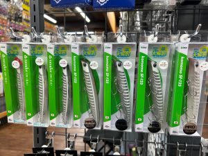 アイマ ルアー大解剖カラー 入荷致しました！！