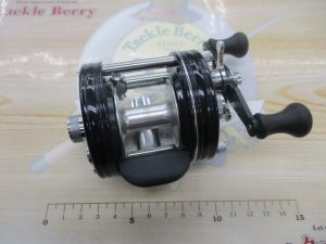 5600C ｸﾗｼｯｸ ﾌﾞﾗｯｸ入荷☆