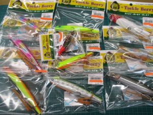 中古「人気シーバスルアー」ドカッと入荷!!