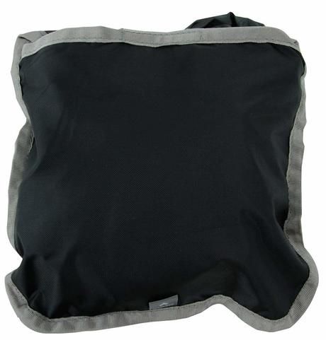 モンベルのポケッタブルデイパックの収納時