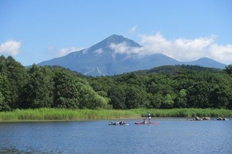 猪苗代湖の湖の写真