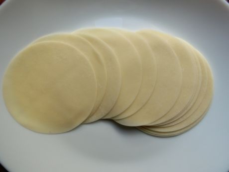餃子の皮の写真