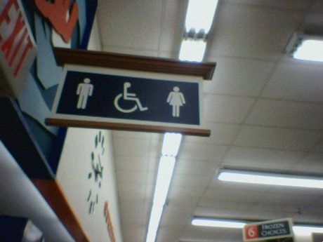 トイレの看板の写真
