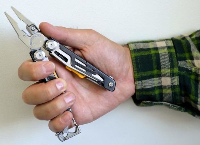 レザーマンのマルチツール