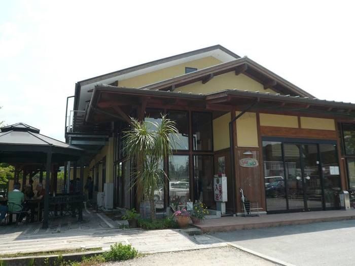 カルディアキャンプ場のロッジエントランスの写真