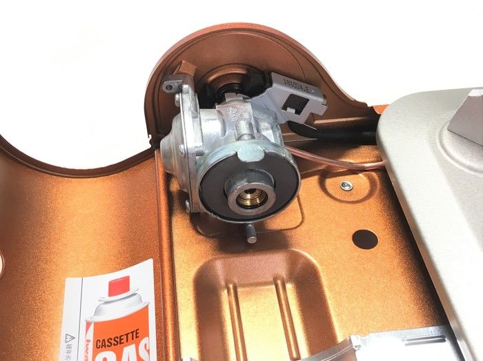 ボンベの取り付けキットの写真