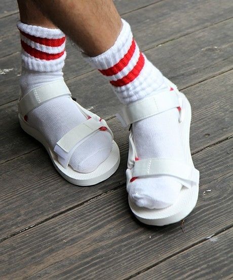 teva サンダル 靴下