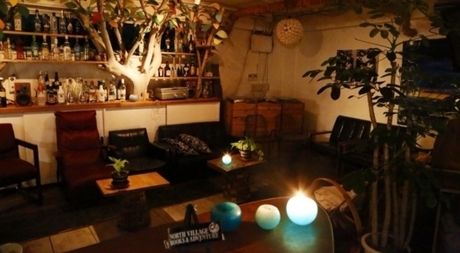 シーシャカフェの内装