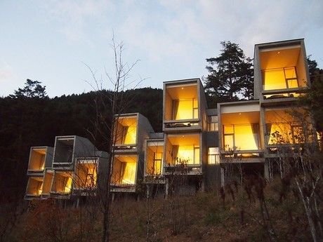 星のや富士の外観