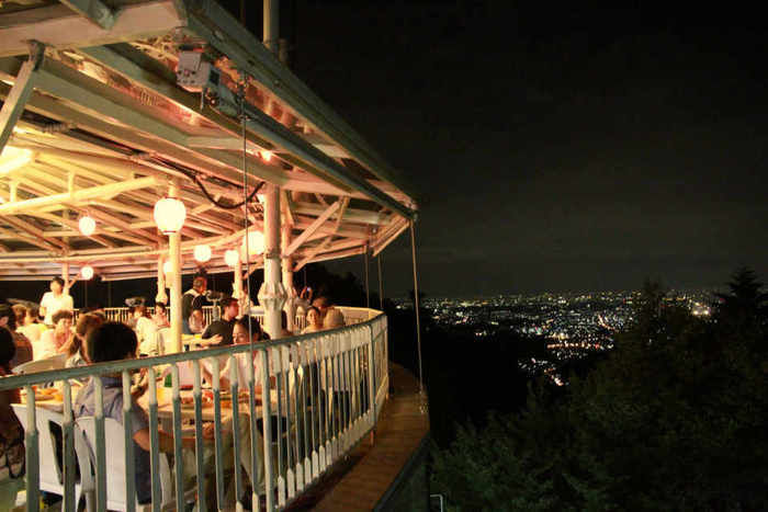 高尾山ビアマウントからの夜景の写真