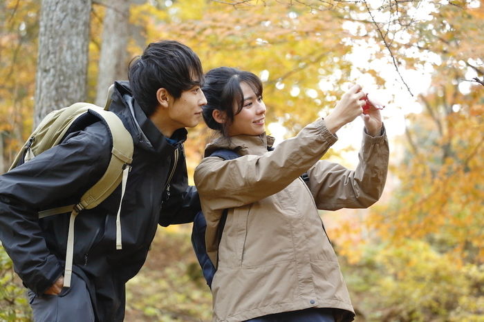 スマホで紅葉写真を撮ろう トレッキングしながら撮り方のコツを実践 キャンプ アウトドア情報メディアhinata