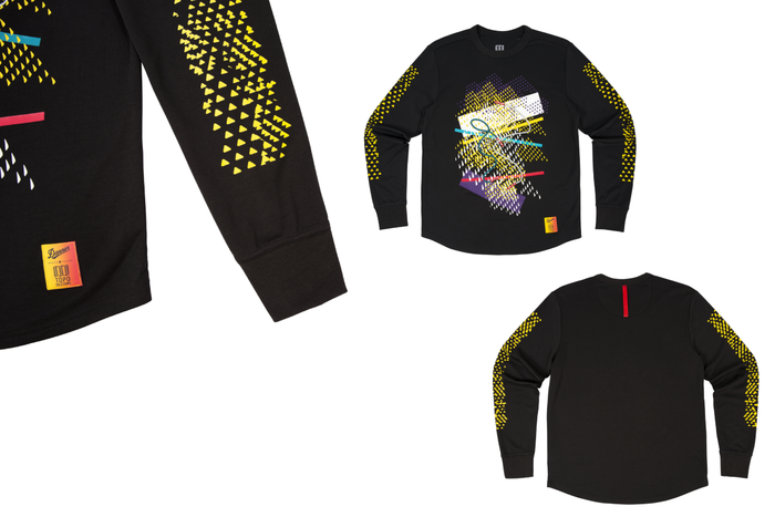 Topo DesignsとDannerのTシャツ