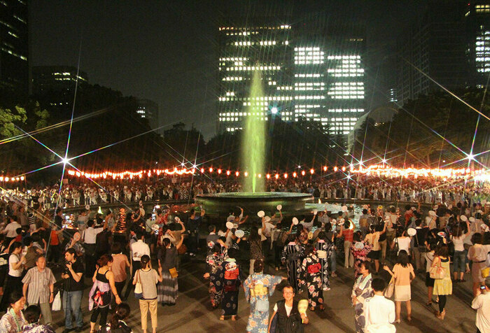 日比谷公園 丸の内音頭大盆踊り大会の様子