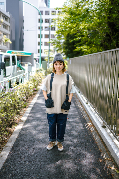 CAL O LINEを着た女性