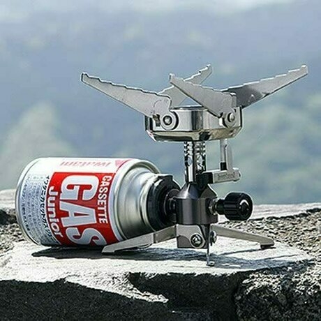 イワタニのカセットガスのガスバーナー