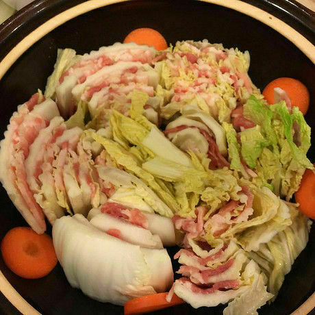 ダッチオーブンで作るミルフィーユ鍋