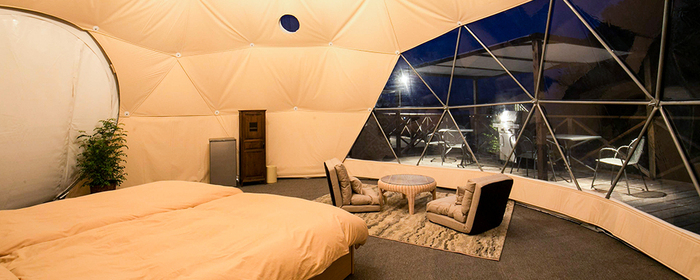 GLAMP DOME京都天橋立のスタンダードテントの内部