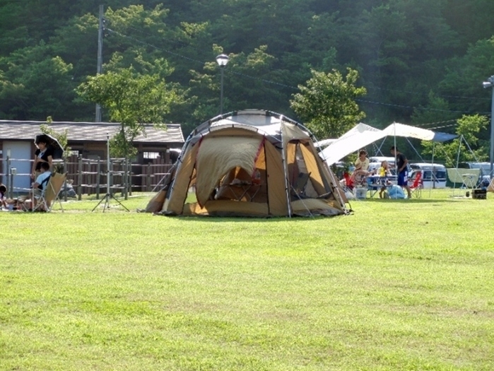 平尾台自然の郷キャンプ場の広場サイト