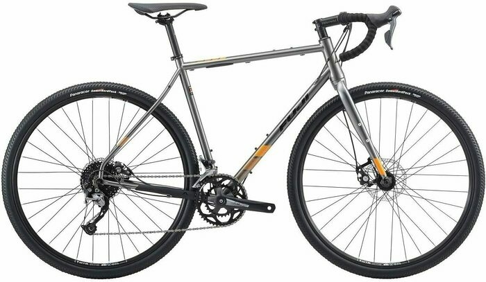 フジのグラベルロードバイクの画像