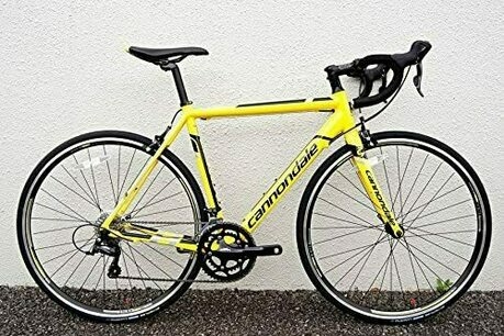 キャノンデールのロードバイクの画像