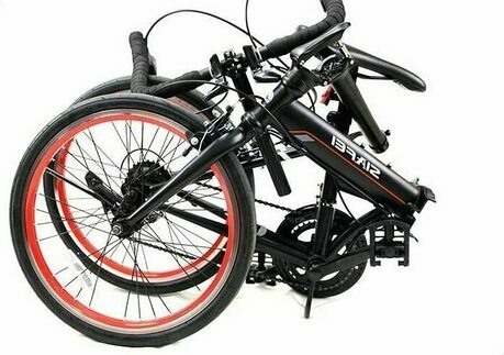 折り畳んで収納されている自転車の画像