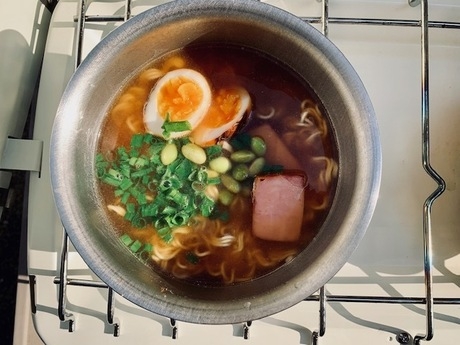 完成した燻製ラーメン