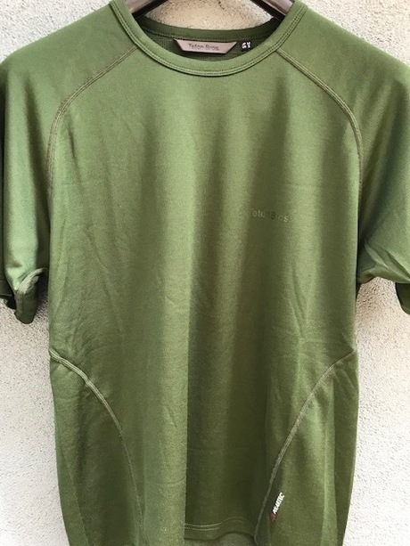 ポーラテッパワーウールを使ったハイブリッドTシャツ